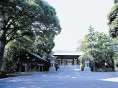 神社全景